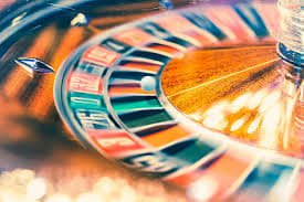 Wati99 Live Casino blackjack dan permainan meja kartu langsung – suasana kasino nyata dari layar smartphone